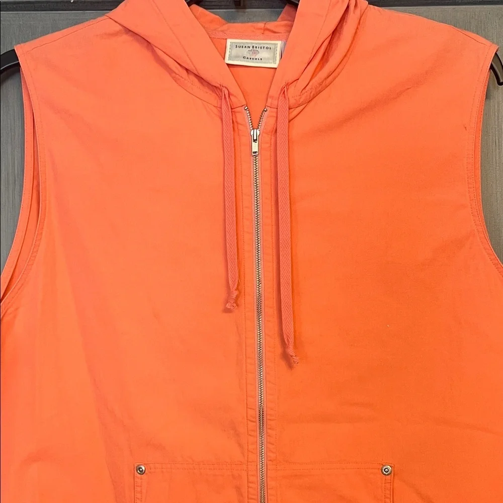 Susan Bristol 100% Cotton Hooded Vest w Full Zipper Closure